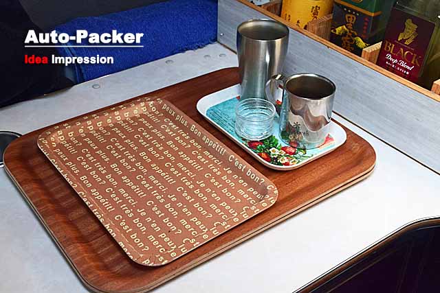 100円均一商品のトレーは 使える車中泊グッズ