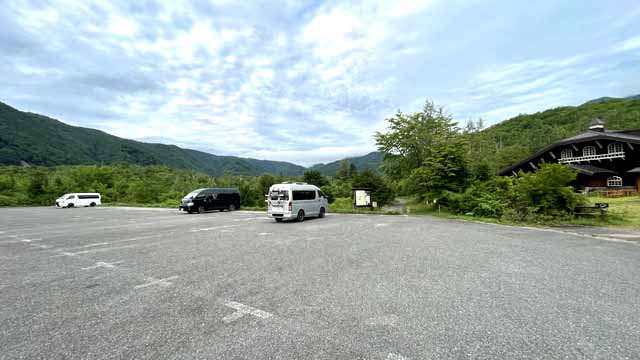 一の瀬園地　駐車場