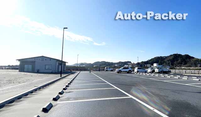 釣ヶ崎海岸　無料駐車場