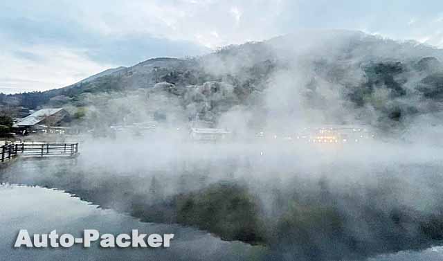 金鱗湖の朝霧