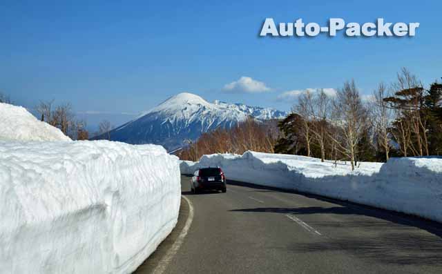 八幡平アスピーテライン　雪の回廊