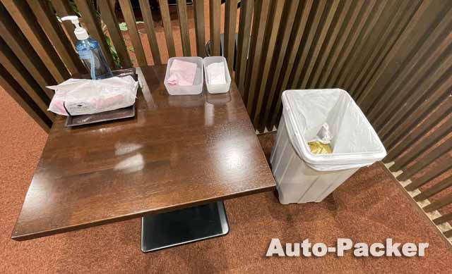 道の駅　大社ご縁広場　可燃物のゴミ箱